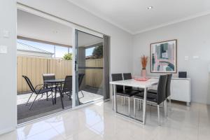 Ardross Short Stays