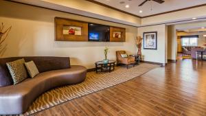 Best Western Plus Seminole Hotel & Suites