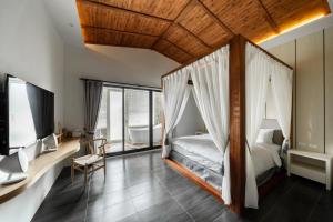 Phòng Deluxe Giường Đôi Có Bồn Tắm (Deluxe Double Room with Bath)