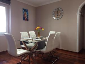 Ideally Situated Corfu Old Town Apartment