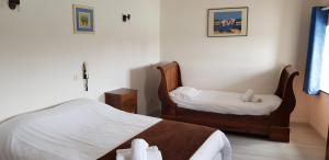 Hotels Logis Hotel le Prieure : photos des chambres