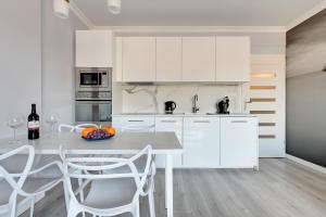 The Lighthouse Apartment