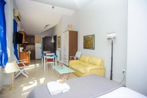 Xenia Ionis luxury apartments Kefalloniá Greece