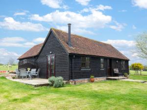 Detached Holiday Home in Frittenden with Garden