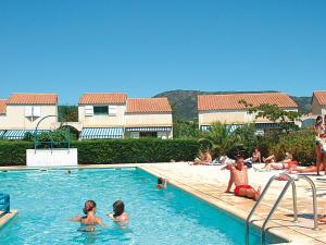 Appart'hotels Lagrange Vacances Le Domaine d’Azur et Tahiti Park : photos des chambres