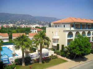 Appart'hotels Lagrange Vacances Le Domaine d’Azur et Tahiti Park : photos des chambres