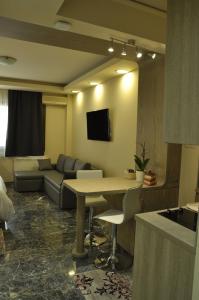 Agias Sofias Street Luxurious Studio