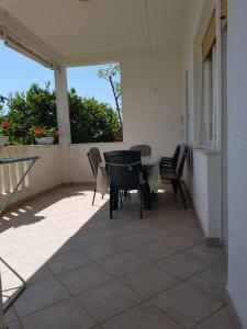 Apartment Tomy
