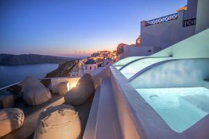 Theodora Suites Santorini Greece