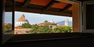 Attic Triple Room with Tower View room in Villa Tower Inn