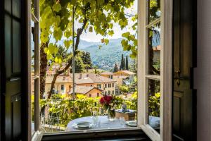 Appartement Splendida vista lago Moltrasio Italien