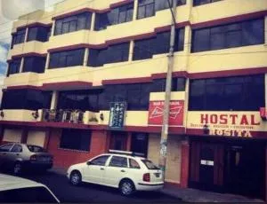 Hostal Rosita Latacunga - 基洛托阿