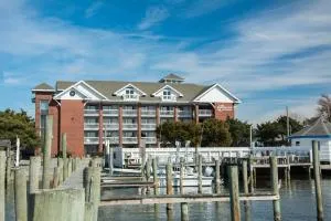 Anchorage Inn & Marina - Cedar Island