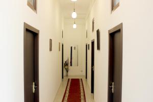 Hostel Near The Square