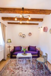 Casa Carolina Brasov