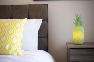 3 Bedrooms, Parking & Courtyard