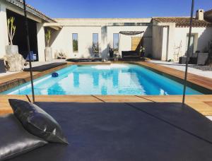 Mas Sainte Marie ,Piscine Chauffée