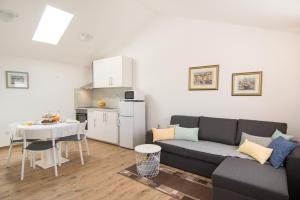 Apartment Bruneta 1 with Sea View 