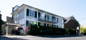 Representative City Villa - 梅尔布施