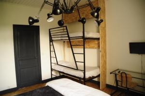 B&B / Chambres d'hotes Loustalneou : Chambre Double avec Salle de Bains Privative