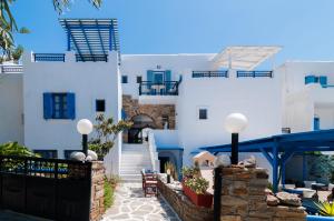 Villa Adriana Hotel Naxos Greece
