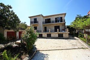 2 Bedrooms Apartment Margarita 4+2