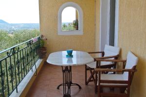 Apartment - Split Level with Sea View