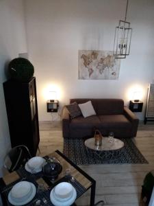 Amelia Apts & Rooms img148