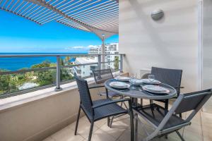 Oceanside Terrace Apartment by Holiday Rental Madeira - 4hvězdičkové hotely ve městě Funchal