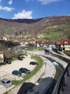 Twin Room with Bathroom room in Apartmani Ambiente
