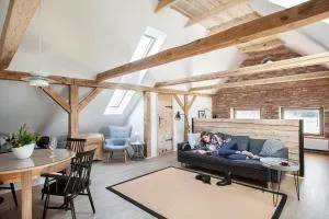 Stajnia Lipnik Apartments - 卡迪尼