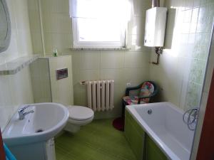 Cicha 10 Na górze-pokoje