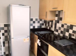 Bexleyheath Town Centre Four bedrooms, Five Beds House