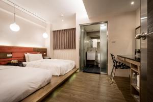 Royal Garden Hotel