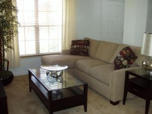 Your perfect family holiday! Private pool, Games Room, 12 Mins to Disney