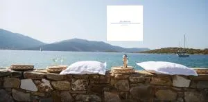 blueline guesthouse - Áyios Dhimítrios