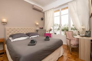 "Le Méditerrannée" by EnjoyNice, breathtaking sea view, 2 terraces and Airco