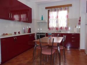 FAMILY HOUSE NEAR THE BEACH DREPANO-NAFPLIo Argolida Greece