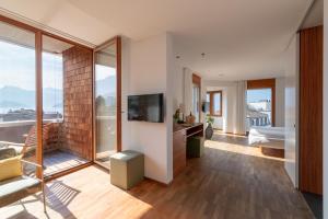 Junior Suite with Lake View room in Hotel Rössli Gourmet & Spa