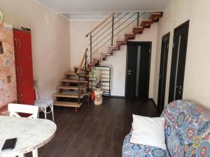 Komnata v gostevom dome na metro Osokorki