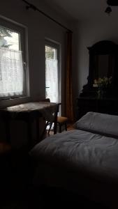 Room in An Old House