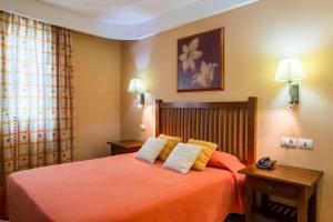 Apartment (3 Adults) room in Aparthotel El Galeón