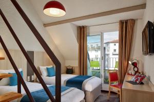 Hotels Hotel Roissy : photos des chambres