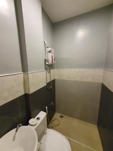 Felicidad Resto and Pension House