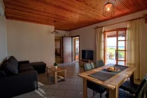 Halkidiki SeaFront Beach House - Nea Kallikratia