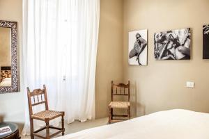 Delightful a Few Steps From Port