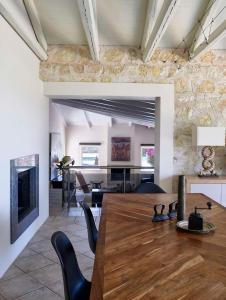 Villa Ioli- Beachfront Luxury Residence