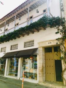 Calle de la iglesia 35-59