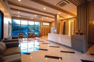 Dusit Grand Condo View by Dookdik