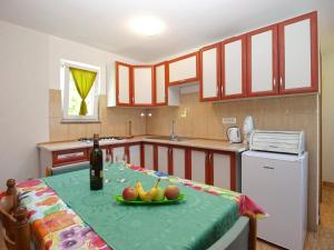 Apartments Selma 1227 